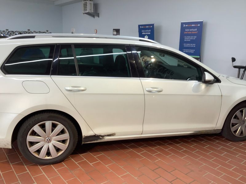 Volkswagen Golf VII 2.0 TDI Highline 4Motion BlueMotion Tech 2015 – снимка на щета