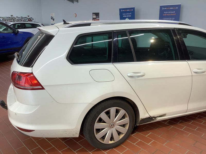 Volkswagen Golf VII 2.0 TDI Highline 4Motion BlueMotion Tech 2015 – снимка на щета