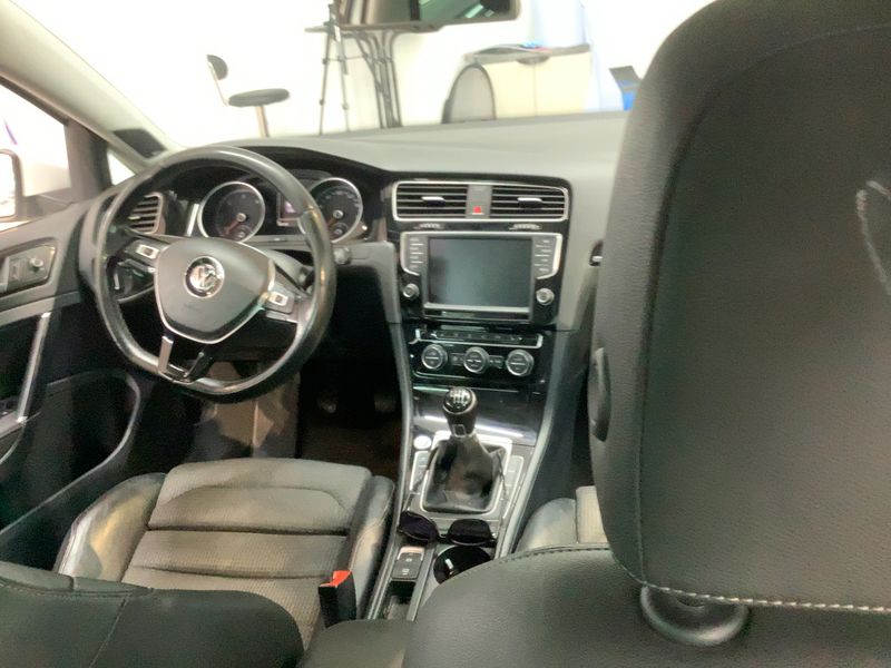 Volkswagen Golf VII 2.0 TDI Highline 4Motion BlueMotion Tech 2015 – снимка 12