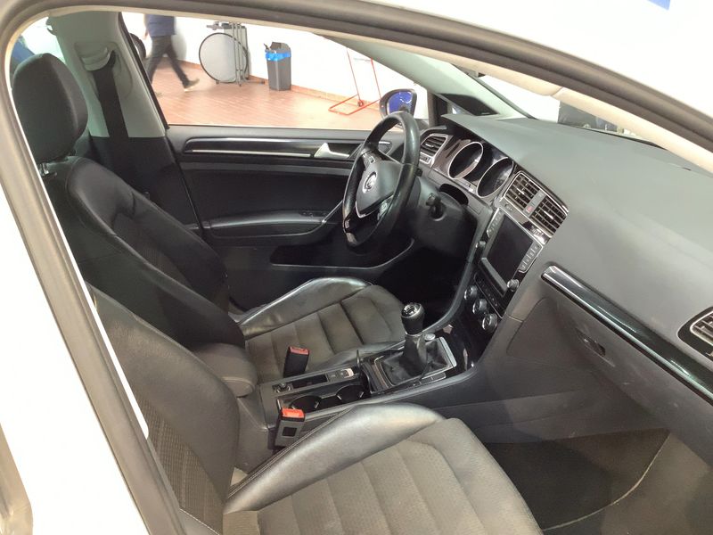 Volkswagen Golf VII 2.0 TDI Highline 4Motion BlueMotion Tech 2015 – снимка 11