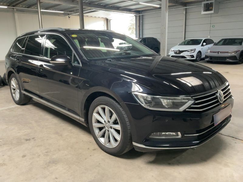 Volkswagen Passat 2.0 TDI Highline BlueMotion Tech 2015 – снимка 12