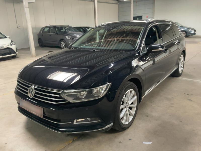 Volkswagen Passat 2.0 TDI Highline BlueMotion Tech 2015 – снимка 1
