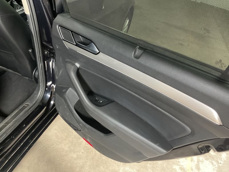 Volkswagen Passat 2.0 TDI Highline BlueMotion Tech 2015 – снимка 39
