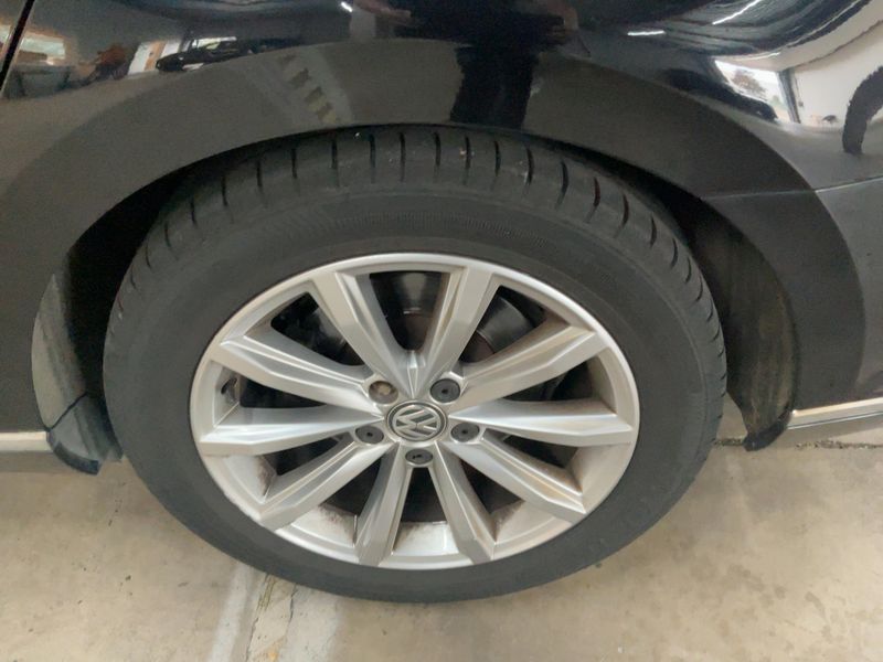 Volkswagen Passat 2.0 TDI Highline BlueMotion Tech 2015 – снимка 5