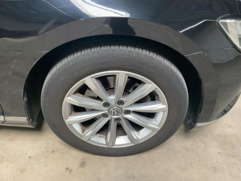 Volkswagen Passat 2.0 TDI Highline BlueMotion Tech 2015 – снимка 11