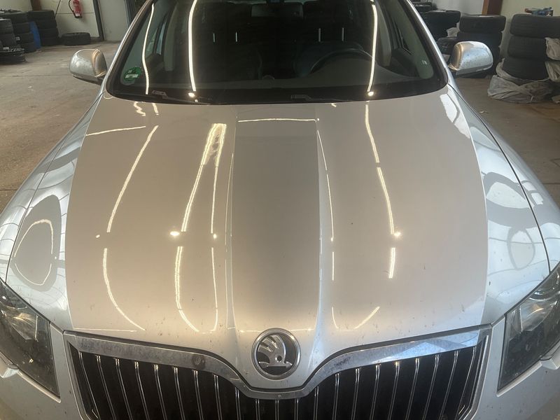 Skoda Superb 2.0 TDI Elegance 2013 – снимка 40