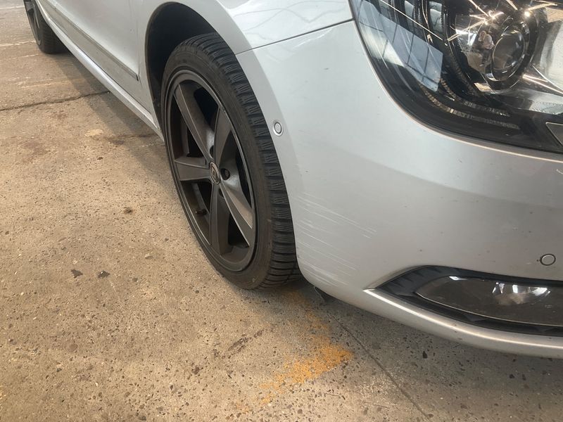 Skoda Superb 2.0 TDI Elegance 2013 – снимка 39