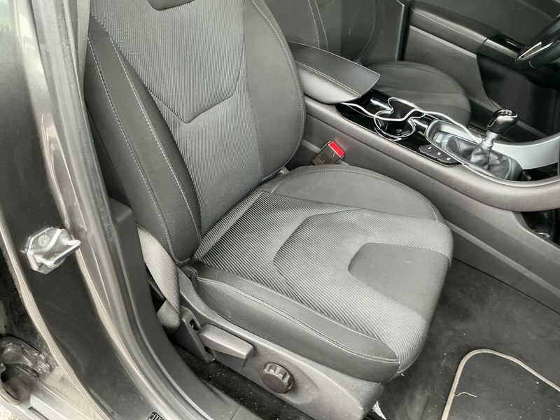 Ford Mondeo 2.0 TDCi Titanium 2016 – снимка 30
