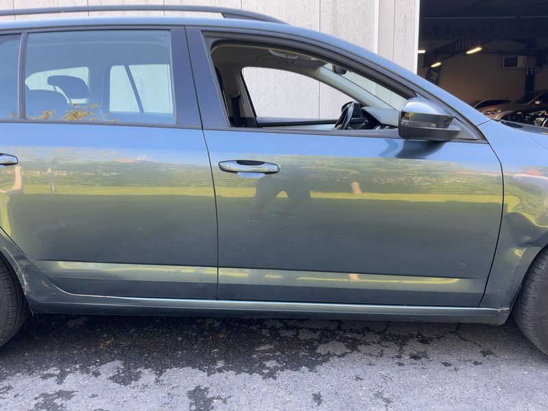 Skoda Octavia 1.6 TDI Ambition 2019 – снимка 10