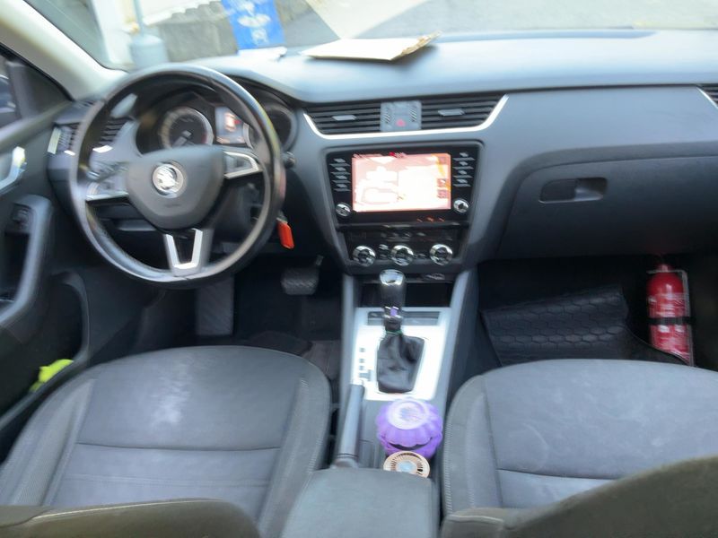Skoda Octavia 1.6 TDI Ambition 2019 – снимка 17