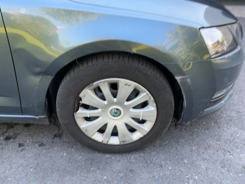 Skoda Octavia 1.6 TDI Ambition 2019 – снимка 11