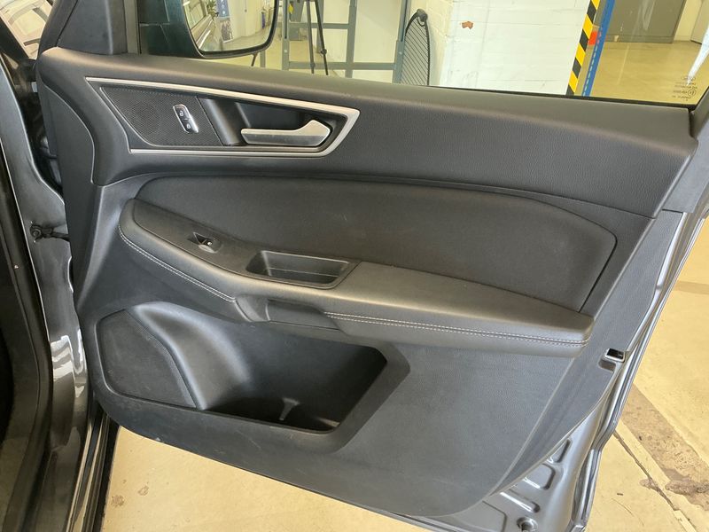 Ford S-Max 2.0 TDCi Business 2016 – снимка 32
