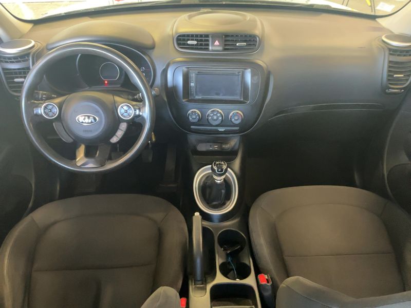 Kia Soul 1.6 CRDi M 2014 – снимка 17