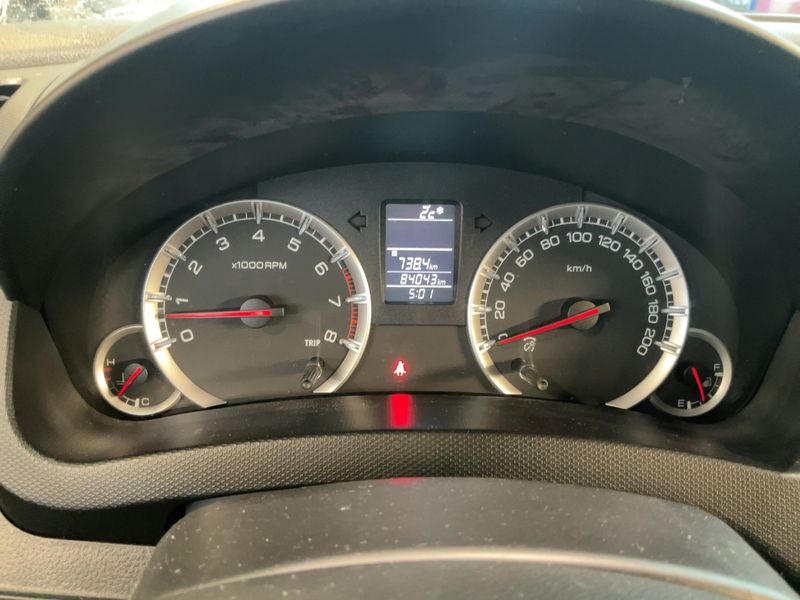 Suzuki Swift 1.2 Shine 4x4 2015 – снимка 19
