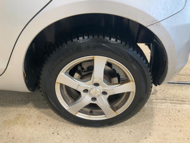 Suzuki Swift 1.2 Shine 4x4 2015 – снимка 5