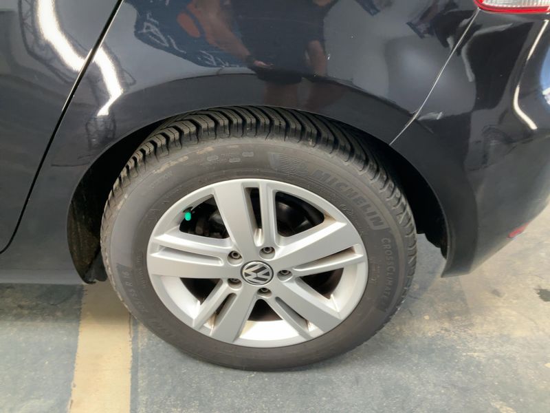 Volkswagen Golf VI 2.0 TDI Match BlueMotion Tech 2012 – снимка 5