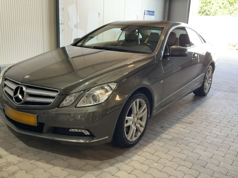 Mercedes-Benz E-Klasse E 350 CDI BlueEfficiency Elegance 2010 – снимка 1