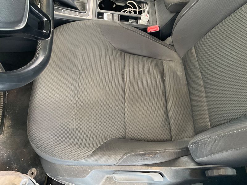 Volkswagen Golf VII 1.6 TDI Comfortline BlueMotion Tech 2014 – снимка на щета 28