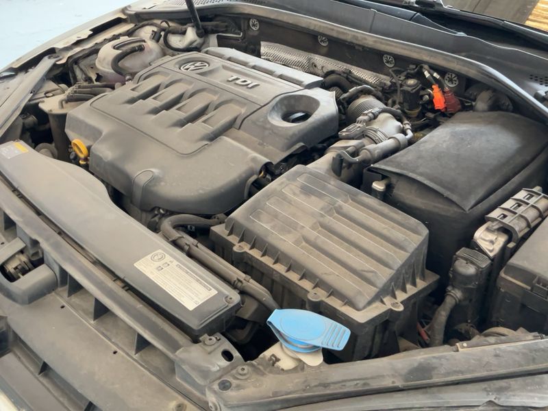 Volkswagen Golf VII 1.6 TDI Comfortline BlueMotion Tech 2014 – снимка 25