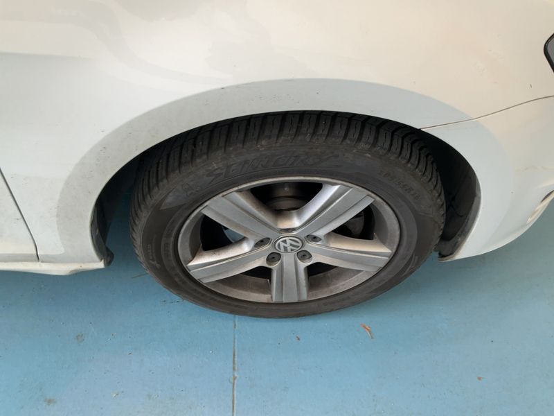 Volkswagen Golf VII 1.6 TDI Comfortline BlueMotion Tech 2014 – снимка 11