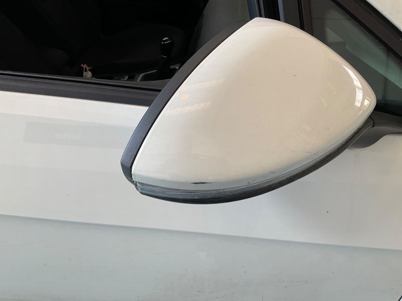 Volkswagen Golf VII 1.6 TDI Comfortline BlueMotion Tech 2014 – снимка 22