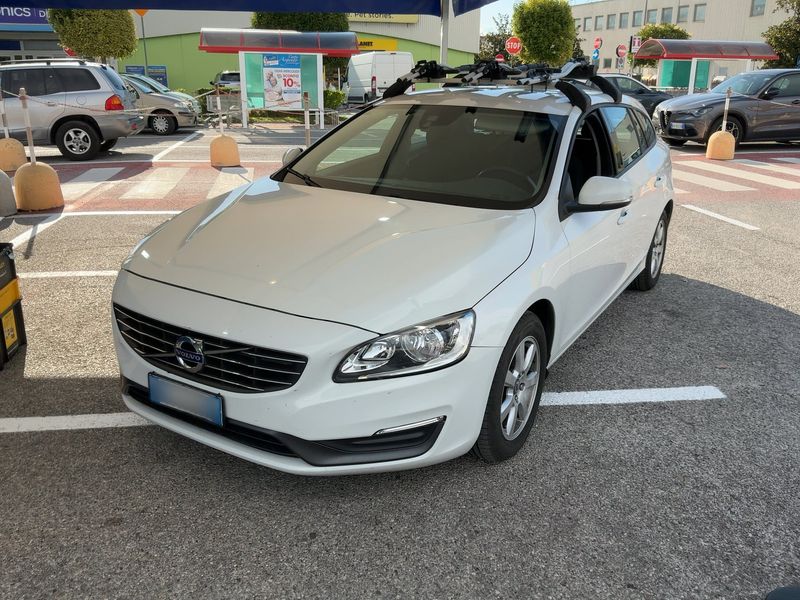 Volvo V60 1.6 D Kinetic 2014 – снимка 1