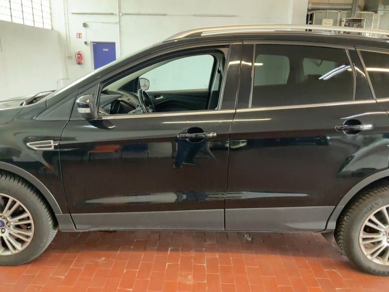 Ford Kuga 2.0 TDCi Titanium 2015 – снимка 4