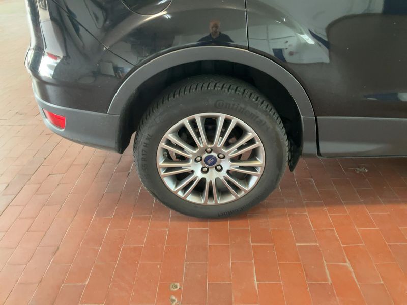 Ford Kuga 2.0 TDCi Titanium 2015 – снимка 9