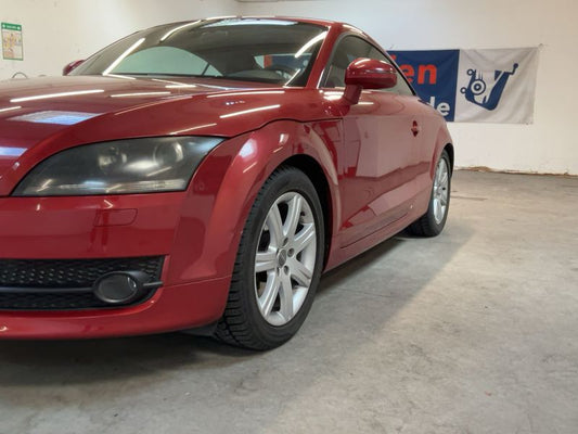 Audi TT 2.0 TFSI Coupe 2007 – снимка 2