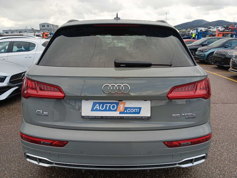 Audi Q5 55 TFSIe quattro sport 2020 – снимка 4