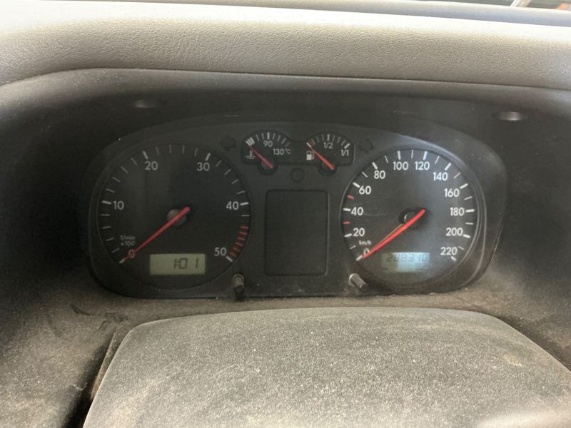Volkswagen T4 Transporter 2.5 TDI Pritsche Doppelkabine 2001 – снимка 4