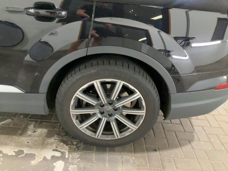 Audi Q7 50 TDI quattro 2019 – снимка 5