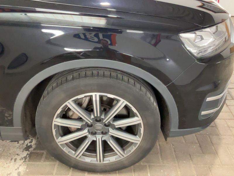 Audi Q7 50 TDI quattro 2019 – снимка 11