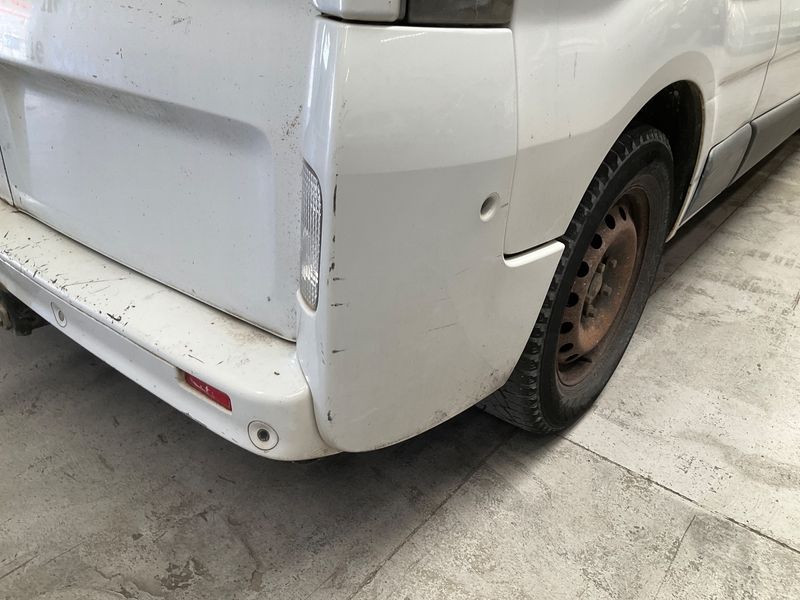 Renault Trafic 2.0 dCi Generation Evado 2012 – снимка 39