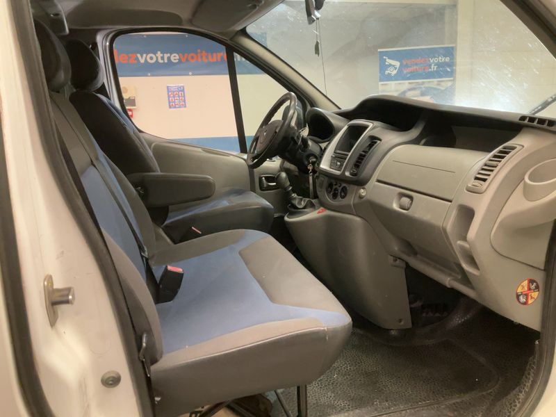Renault Trafic 2.0 dCi Generation Evado 2012 – снимка 16
