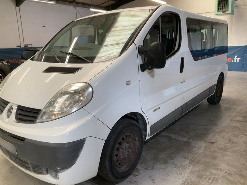Renault Trafic 2.0 dCi Generation Evado 2012 – снимка 2