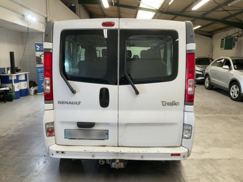 Renault Trafic 2.0 dCi Generation Evado 2012 – снимка 7
