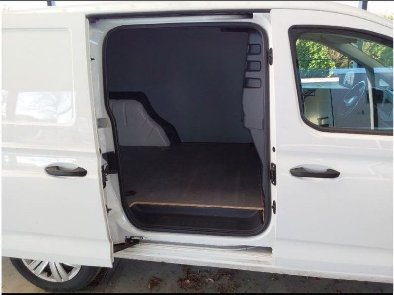 Volkswagen Caddy 1.5 TSI Maxi 2025 – снимка 13