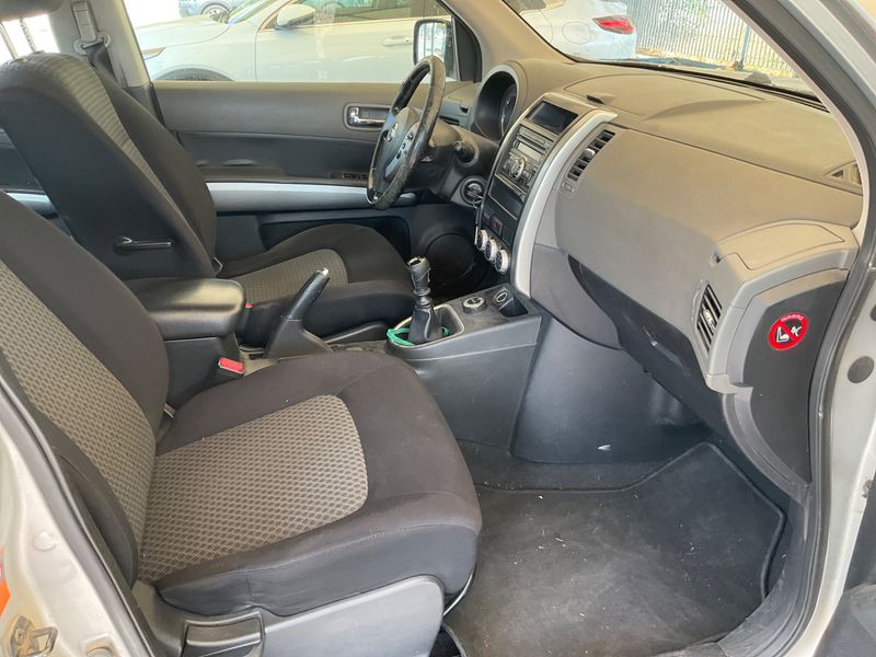 Nissan X-Trail 2.0 dCi LE 4x4 2008 – снимка 3