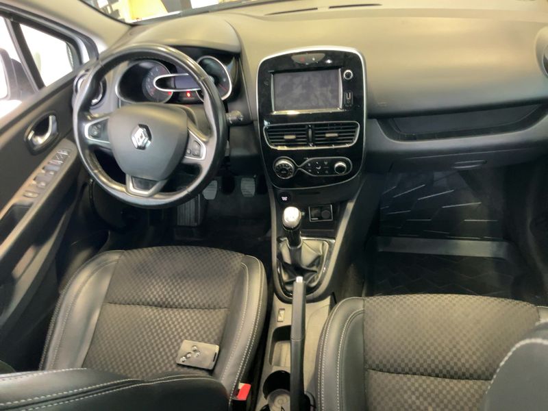 Renault Clio 1.5 dCi Intens 2017 – снимка 18