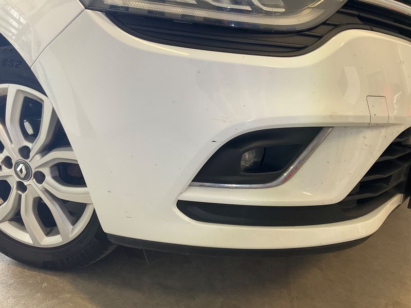 Renault Clio 1.5 dCi Intens 2017 – снимка 32