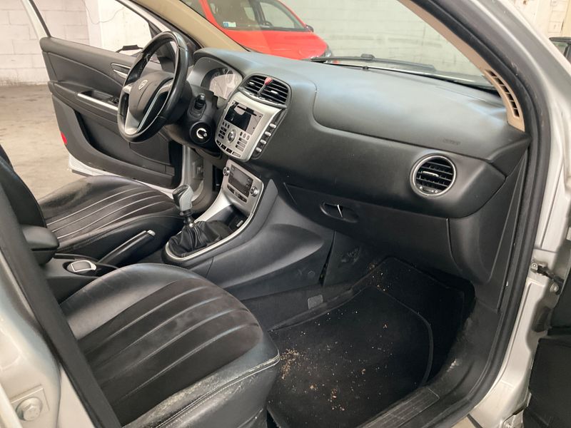Lancia Delta 1.4 Turbo LPG Gold 2012 – снимка 3