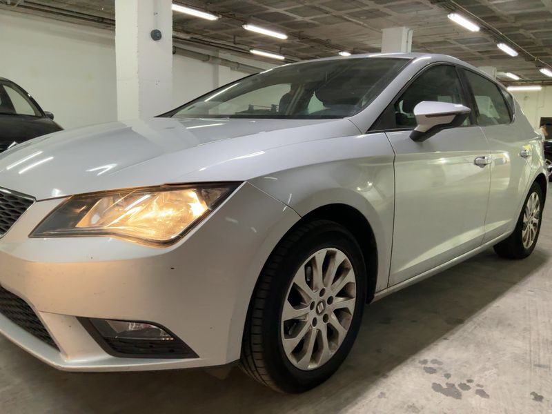 Seat Leon 1.6 TDI Style 2015 – снимка 2