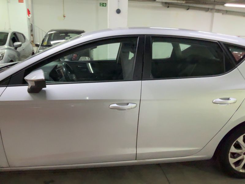 Seat Leon 1.6 TDI Style 2015 – снимка 4