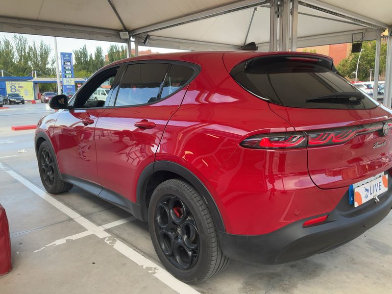 Alfa Romeo Tonale 1.6 VGT-D Sprint 2024 – снимка 6