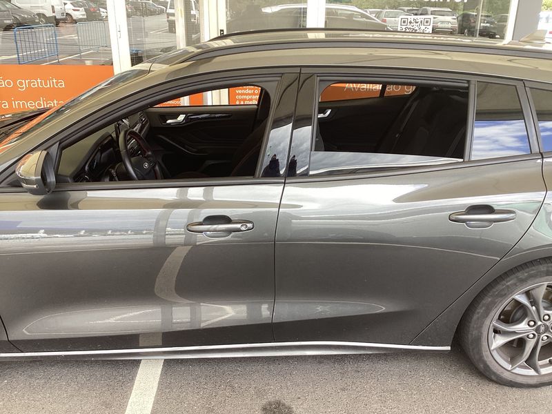 Ford Focus 1.0 EcoBoost ST-Line 2019 – снимка 4