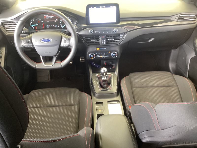Ford Focus 1.0 EcoBoost ST-Line 2019 – снимка 17
