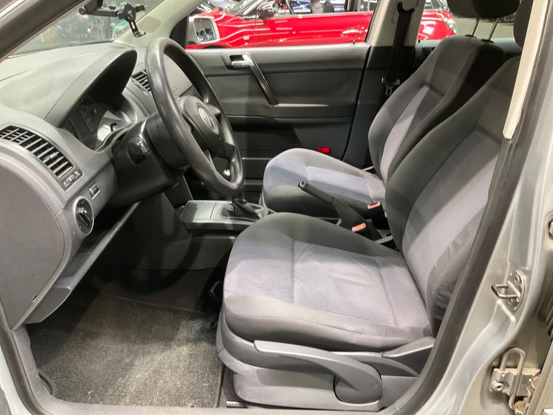 Volkswagen Polo 1.4 Comfortline 2004 – снимка 3