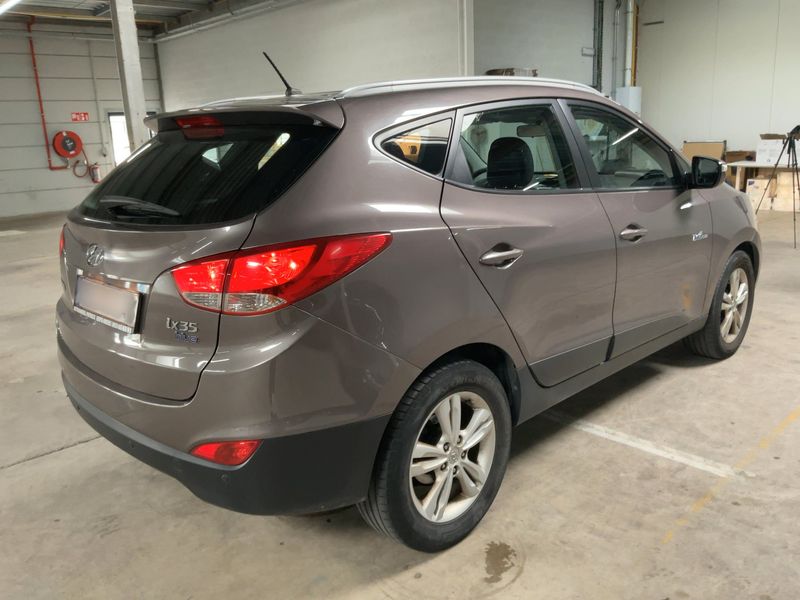 Hyundai ix35 1.7 CRDi Style Blue 2WD 2012 – снимка 8