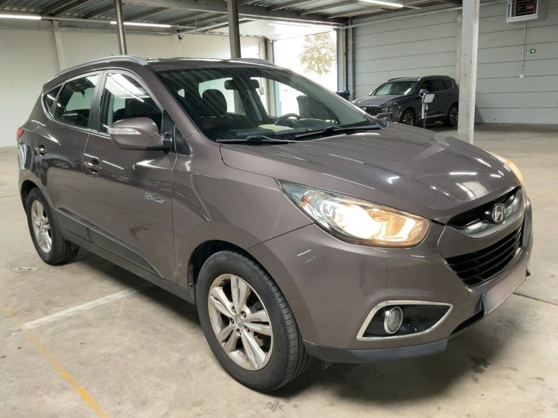 Hyundai ix35 1.7 CRDi Style Blue 2WD 2012 – снимка 12